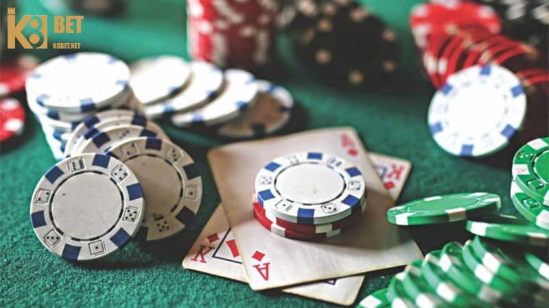 Lưu ý nhớ thứ tự bài trong poker